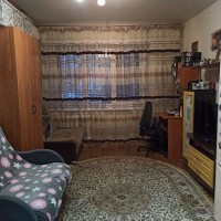 Продажа  комнаты в 2-ком. квартире, Николая Панова ул, 44